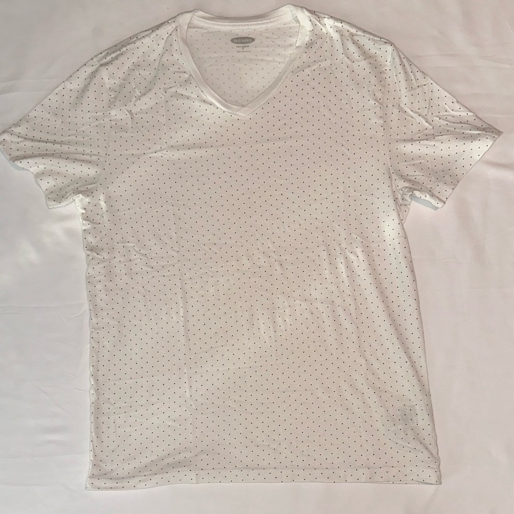 Old Navy T-shirt